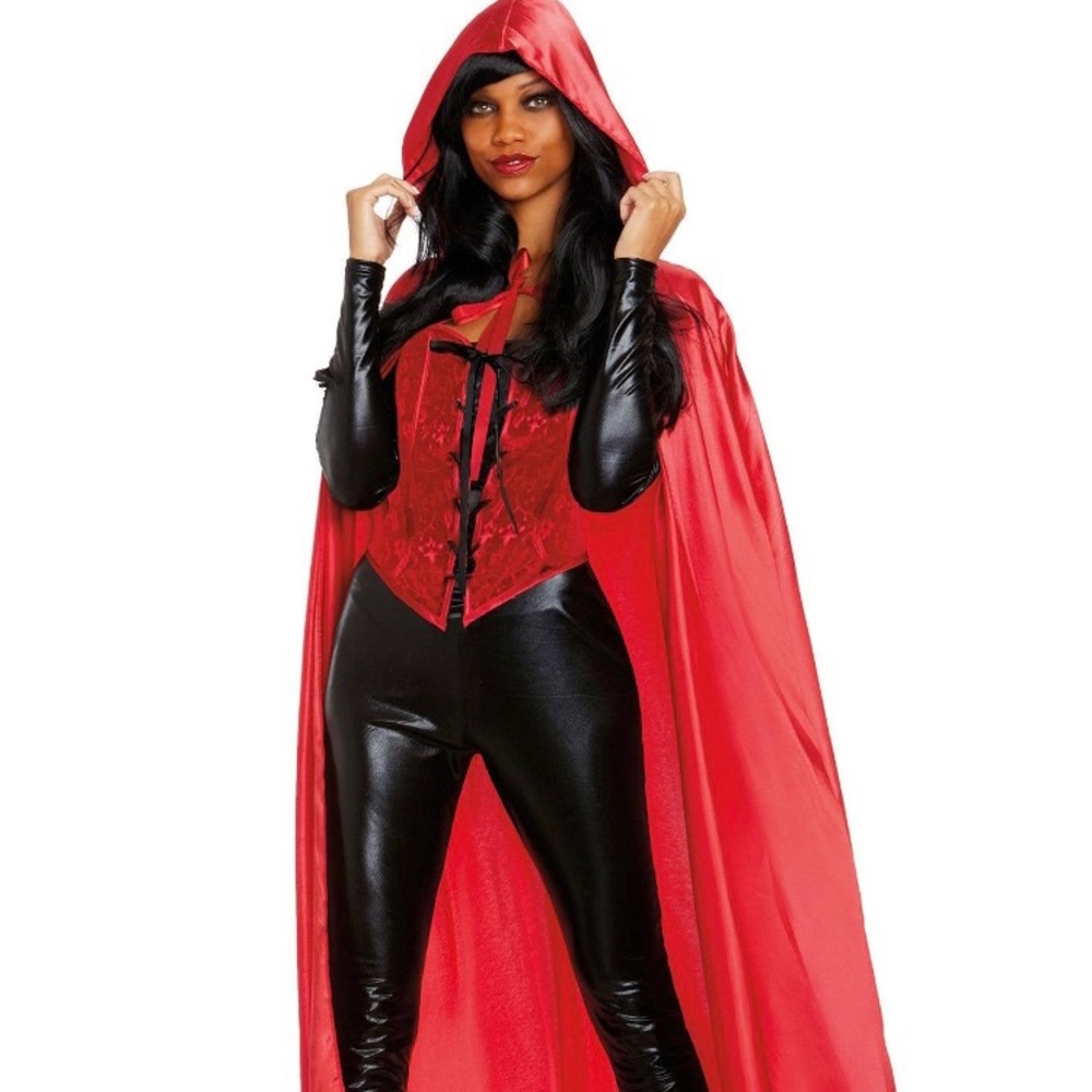 Red riding hood seductive